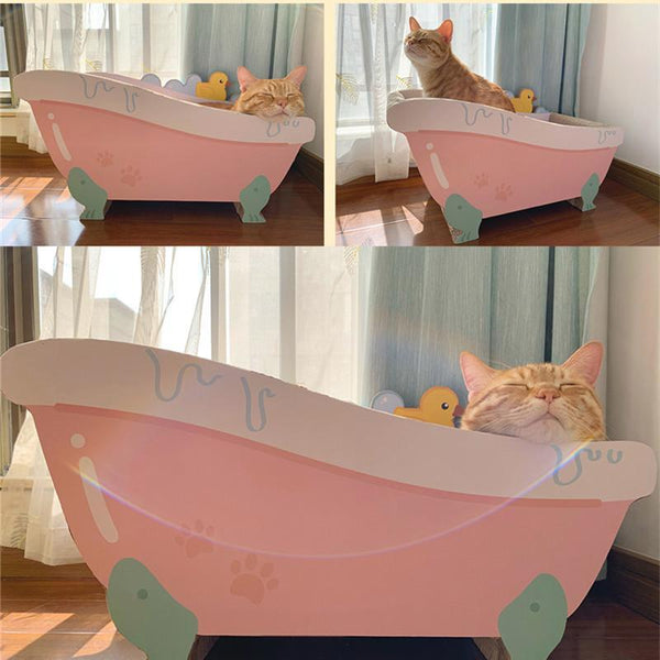 Duckling Bathtub Shape Cat Scratcher