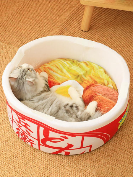 Cup Noodles Shaped Cat House