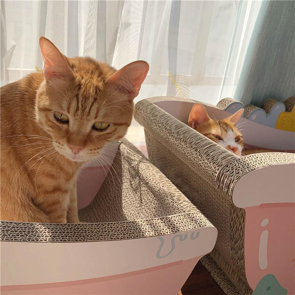 Duckling Bathtub Shape Cat Scratcher
